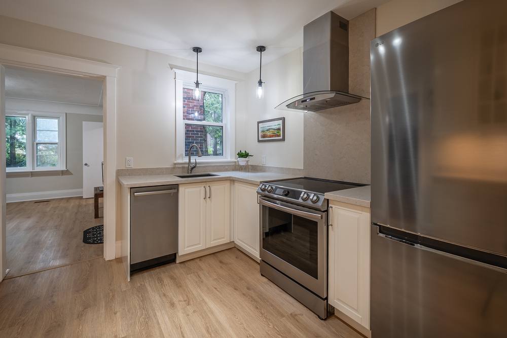 Real estate photography — 11 Dromore Street, Grimsby