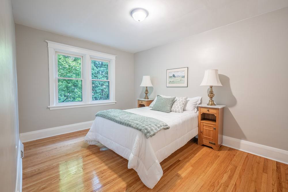 Real estate photography — 11 Dromore Street, Grimsby